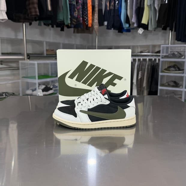 [리오브] 나이키 조던 1 X 스캇 OG 미디움 올리브 로우 스니커즈