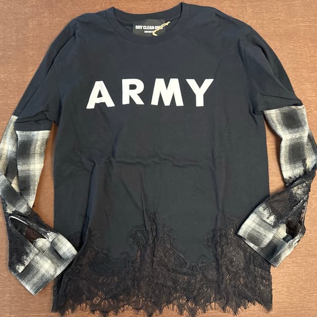 새제품 헤드투토 넘버프로젝트 드라이클린 온리 army 레이스 셔츠 티셔츠