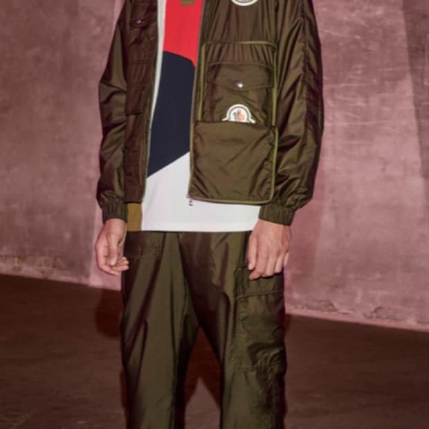 몽클레어x지니어스 빅와펜 바람막이(다크올리브,3)