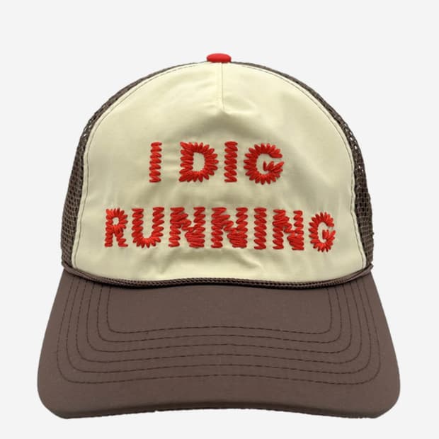 Alex Zono I Dig Running Trucker Hat OG B