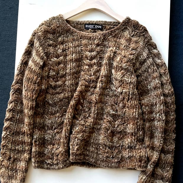 Low gauge loose woven knit P/O