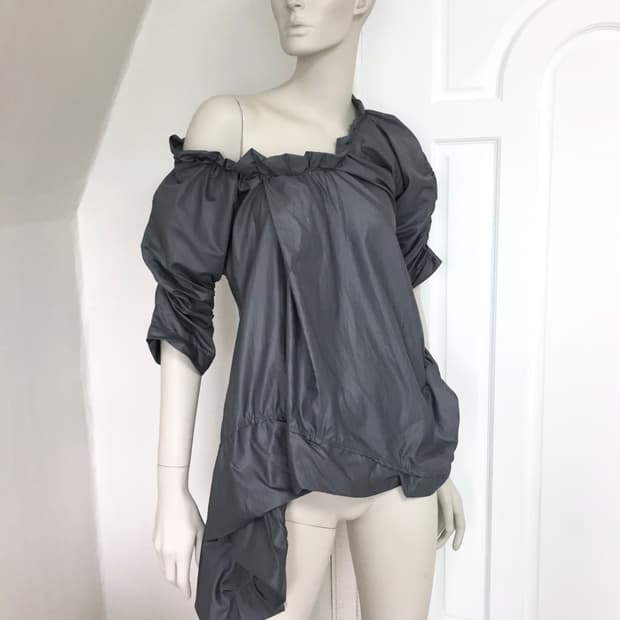 Asymmetric gray Volume Shirring  Top 