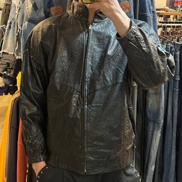 [NO.9] Comint 코민트 레더 블루종