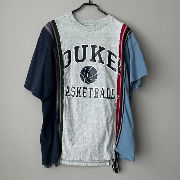 리빌드 바이 니들즈 티셔츠