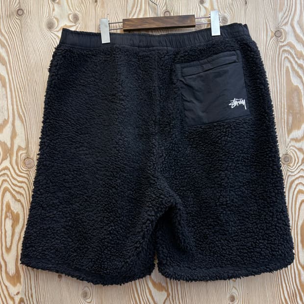 스투시 양모 하프팬츠