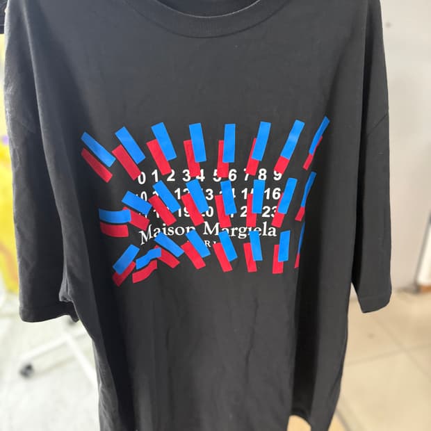 메종 마르지엘라 넘버링 블랙 반팔 티셔츠 54