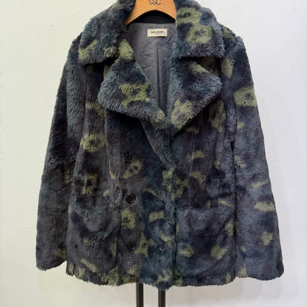 정품) 쟈딕앤볼테르 카모 퍼 자켓 S