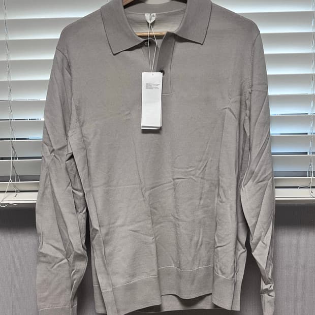 아르켓 메리노 울 폴로 니트 L사이즈