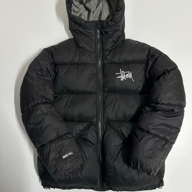 스투시 800필 파워 블랙 패딩 L
