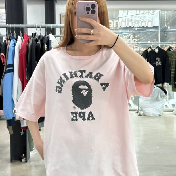 베이프 큐빅 컬리지 반팔티 핑크