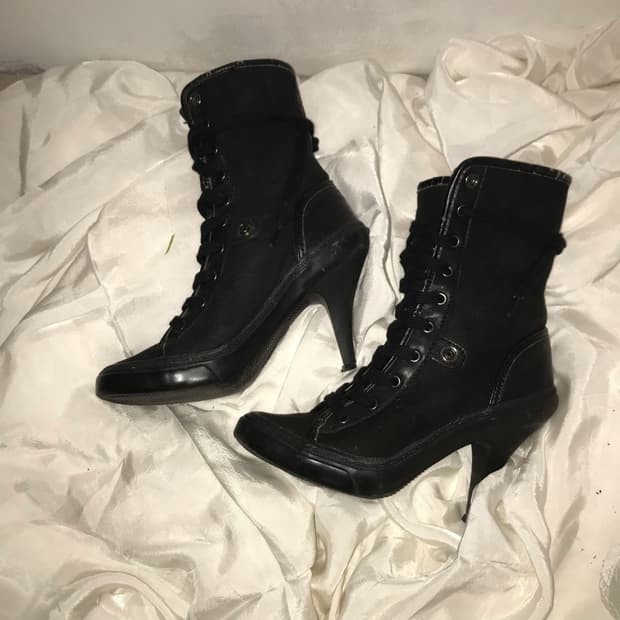 Ash 아쉬 오네갸루 양털 레이스업 힐 부츠