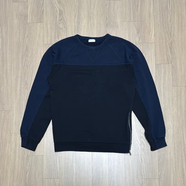 드리스반노튼 아카이브 스웻셔츠