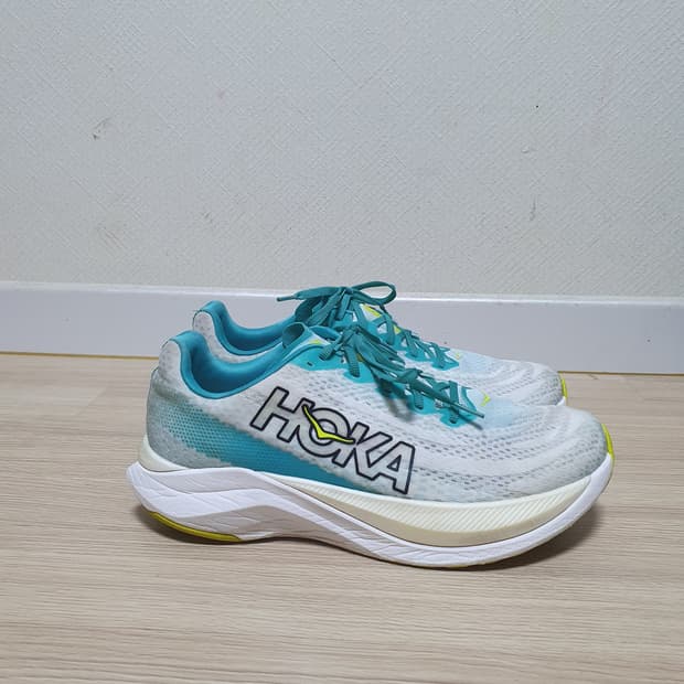 호카 마하 X 러닝화 290