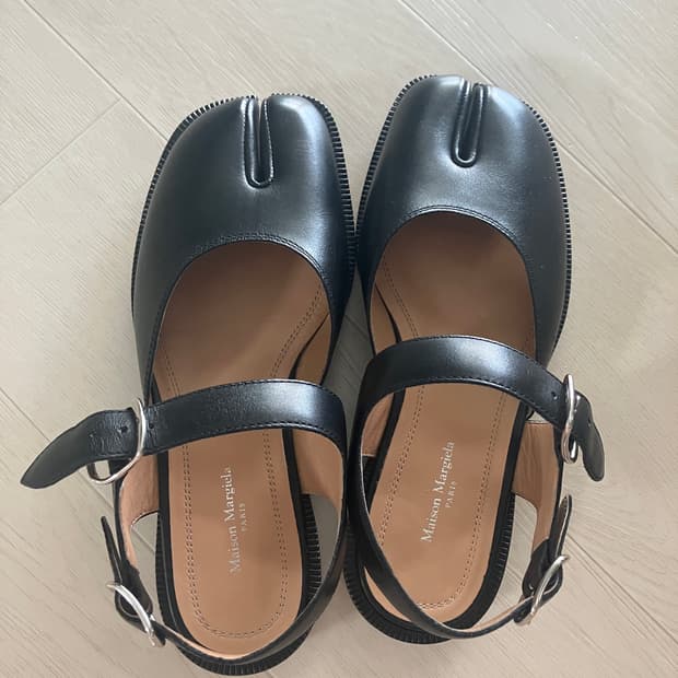 마르지엘라 태비 샌들 220-225