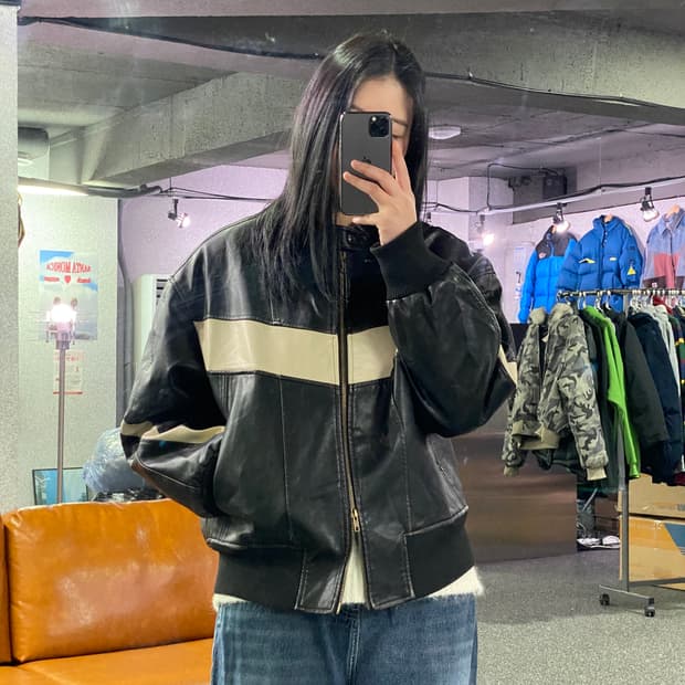 라퍼지 스토어 미니멀 투웨이 블랙 자켓 B3526