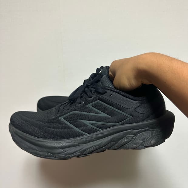 뉴발란스 프레쉬폼 1080 280사이즈