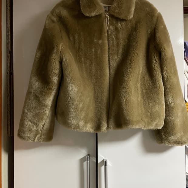 더오픈프로덕트 퍼 크롭 자켓