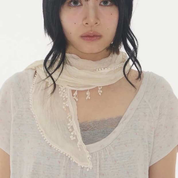 익스파이어드걸 Lily scarf Cream