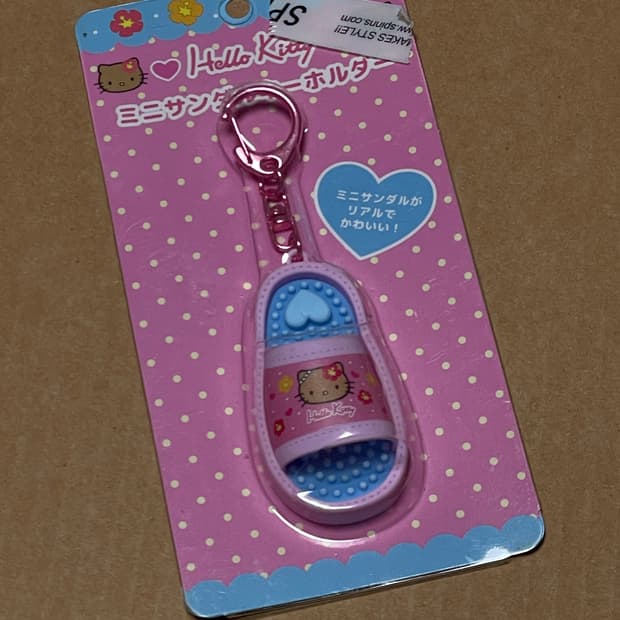 [새상품]헬로키티 태닝키티 샌들 키링