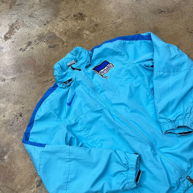 [정품/M] 나이키 헤르타 베를린 BSC 바람막이 블루 b14