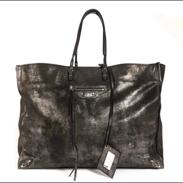 발렌시아가 모터백