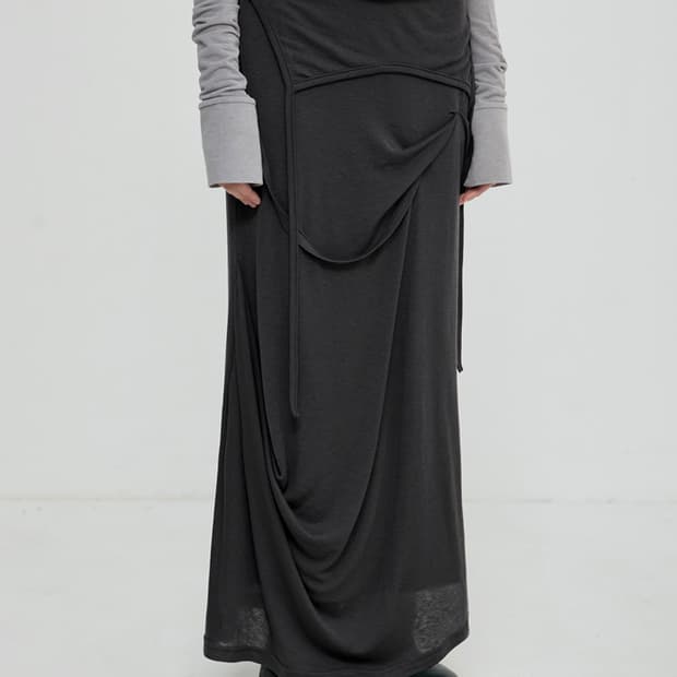 플레어업 드레이프 롱스커트 블랙