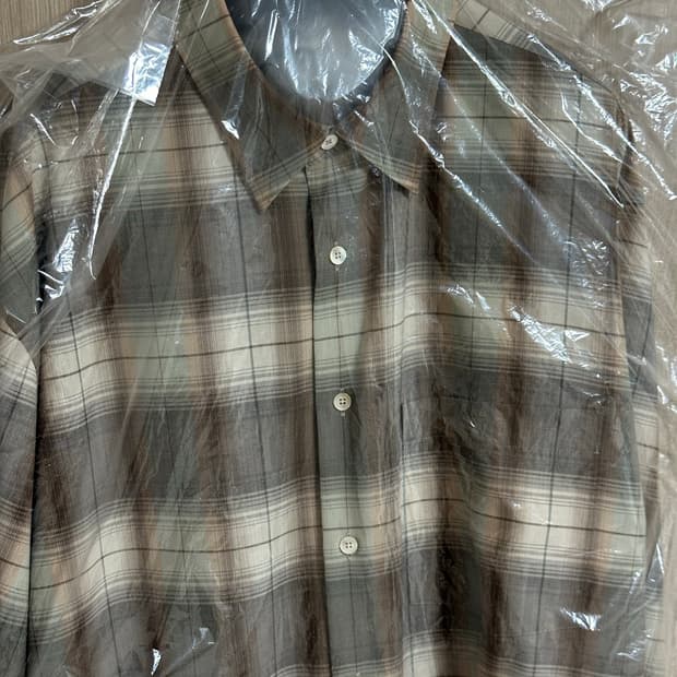 오라리 25ss 울셔츠
