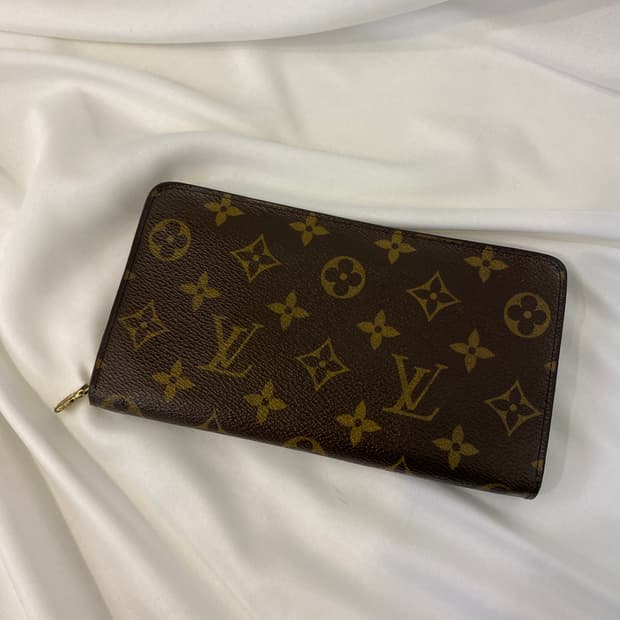 루이비통 모노그램 지퍼 장지갑