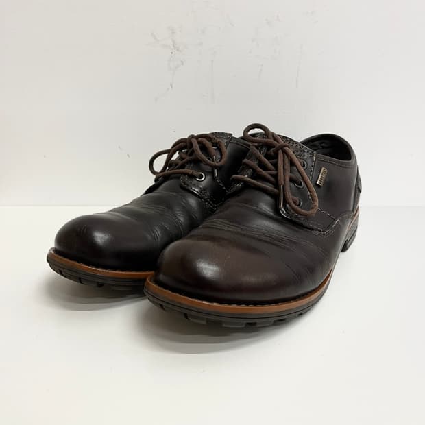 Clarks