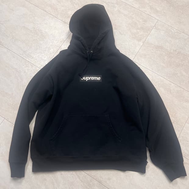 수프림서울 박스로고 후드티 팝니다