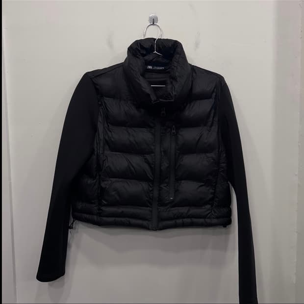 자라 여성 터프다운 하이넥 크롭 패딩 자켓