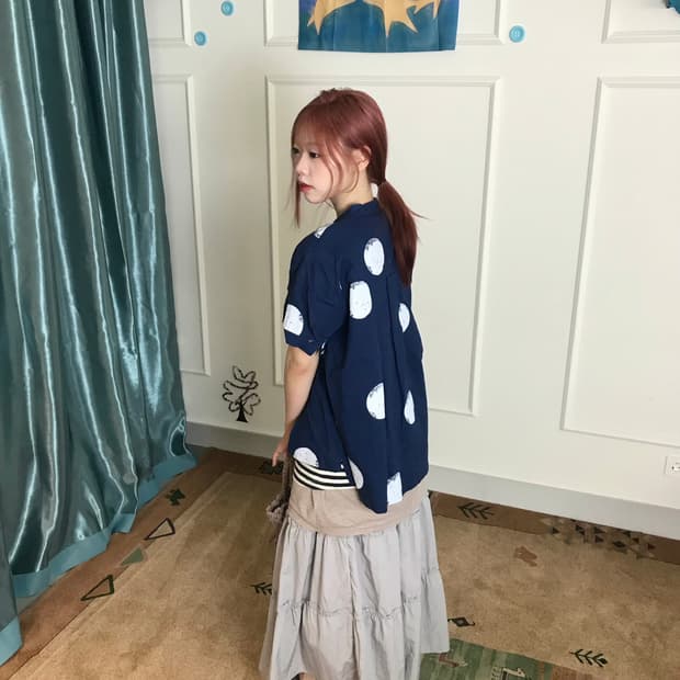 도트와 스트라이프를 섞어 조화로운 톤앤톤 코디𓂃˖₊🦕