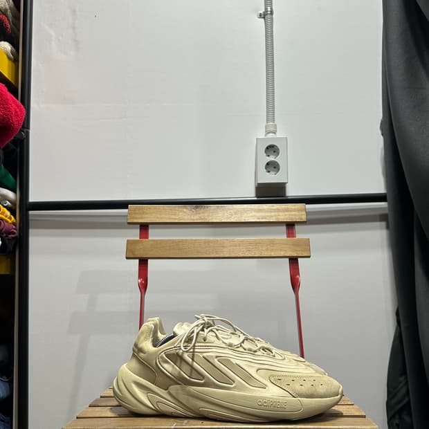 290) 아디다스 운동화 남성 남자 신발 오젤리아 크림