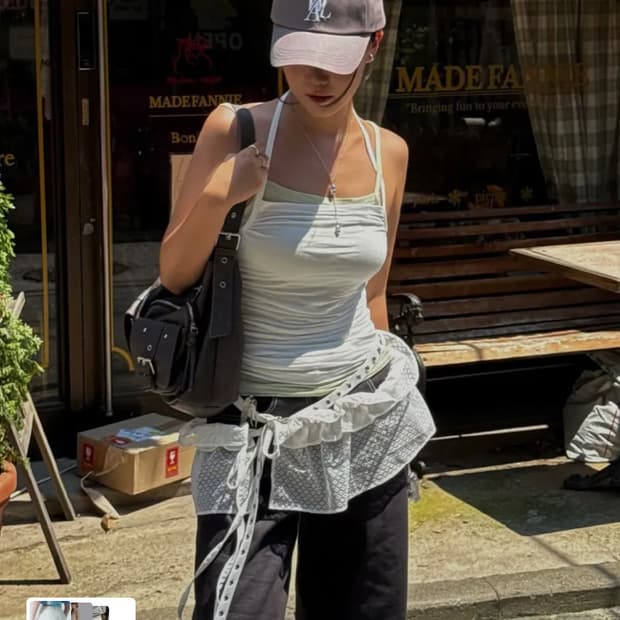 민더리 레이스 셔링 스커트 화이트