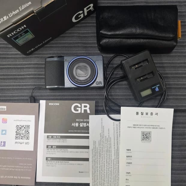 리코gr3x 어반에디션 2천컷대 보증26년9월 신품급판매합니다
