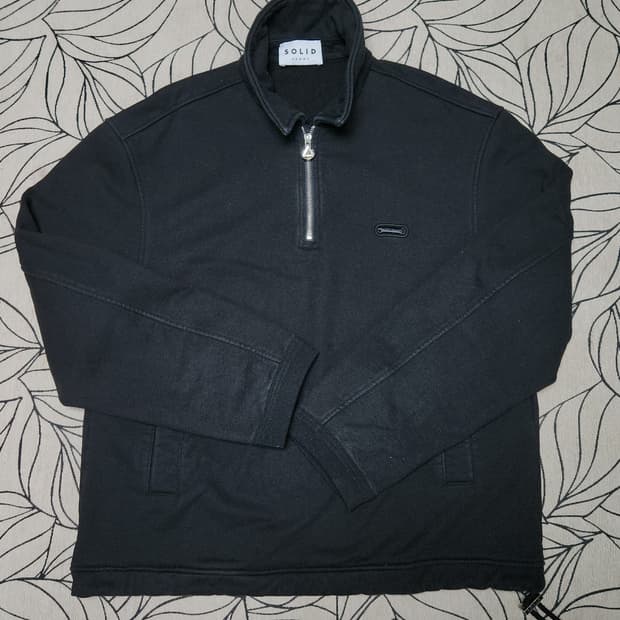 솔리드옴므 남성 하프집업 블랙 105