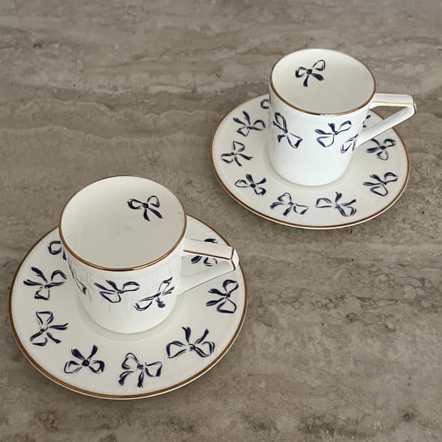 입생로랑 블루리본 컵앤소서 2P set