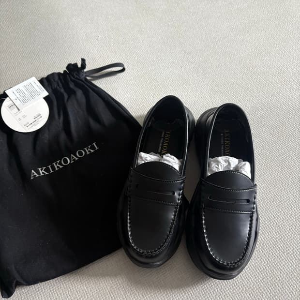 아키코아오키 로퍼 37사이즈 (제니 애착로퍼)