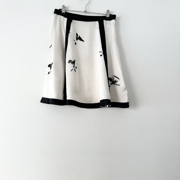 EMPORIO ARMANI flower silk skirt