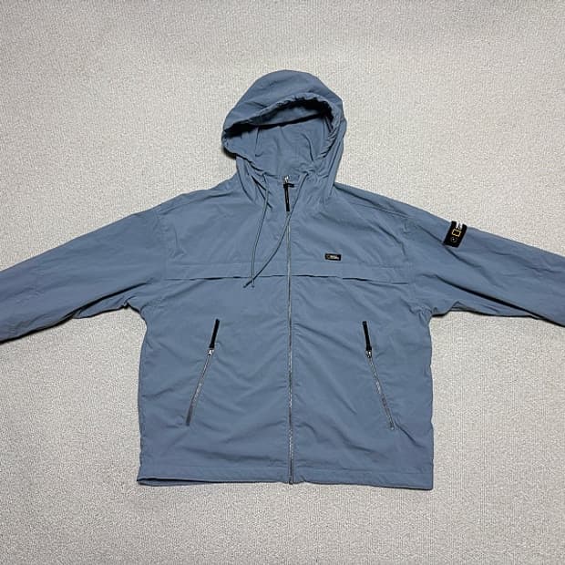 내셔널지오그래픽 경량 후드 자켓 여성용 105호 88사이즈