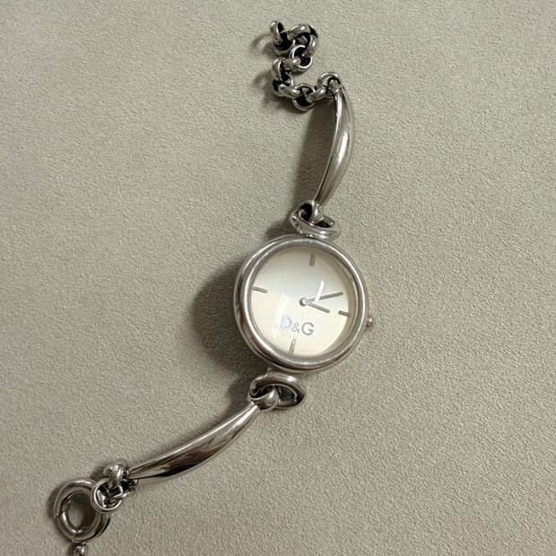 D&G 여성 체인 시계