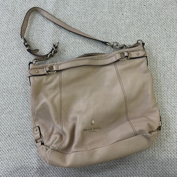 실측확인 빈폴 베이지 가죽 숄더백 0409D