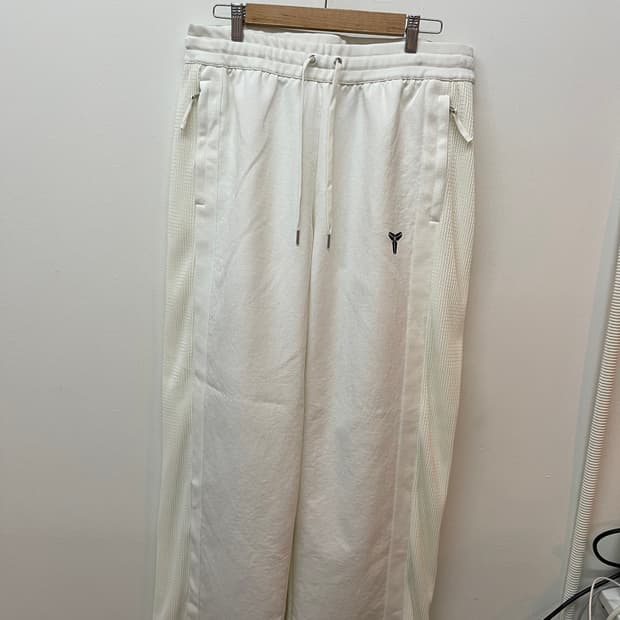 정품 나이키 DRI-FIT 흰색 트레이닝 바지 XL 사용감없음