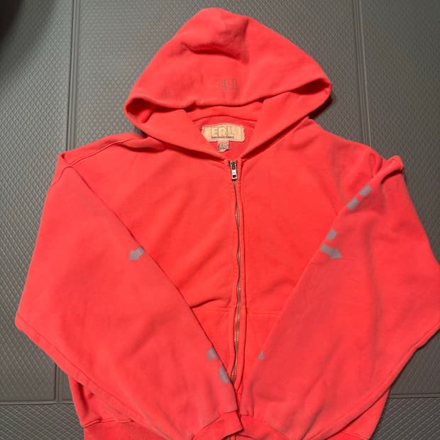 (L) ERL 'Monuments' Hoodie zip