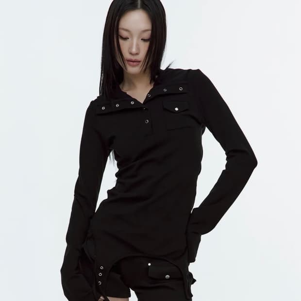 [새상품] 러프넥 가터 후디드 헨리 탑 블랙 