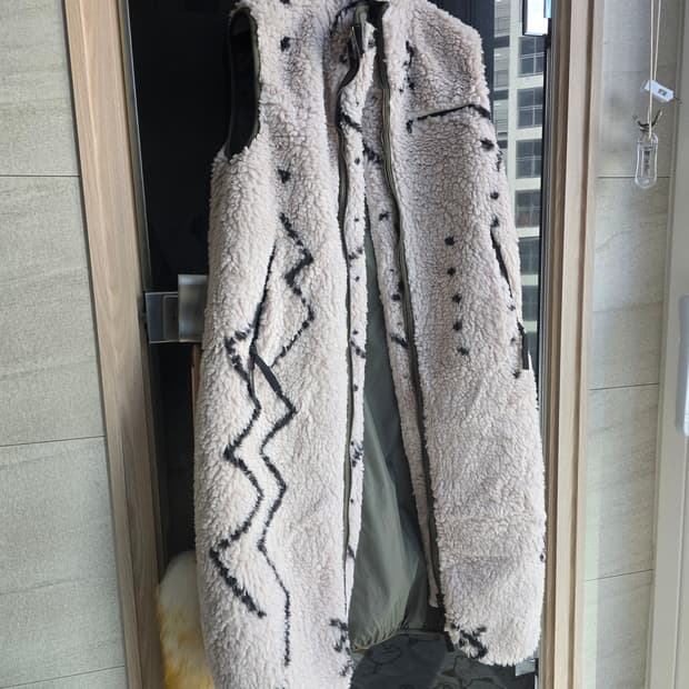 캐피탈컨트리 후리스