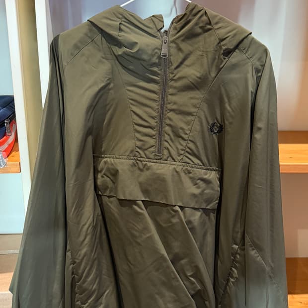 프레드 페리 아노락