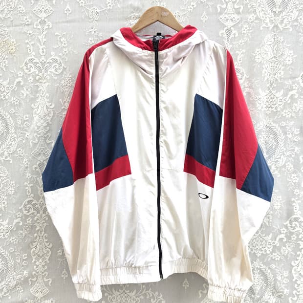 오클리 나일론 바람막이