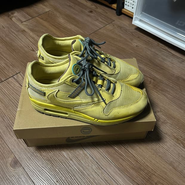 트래비스 스캇 에어맥스 280