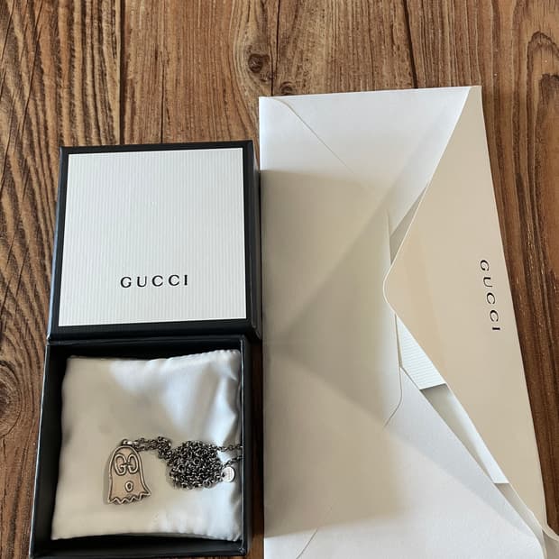 구찌 고스트 목걸이